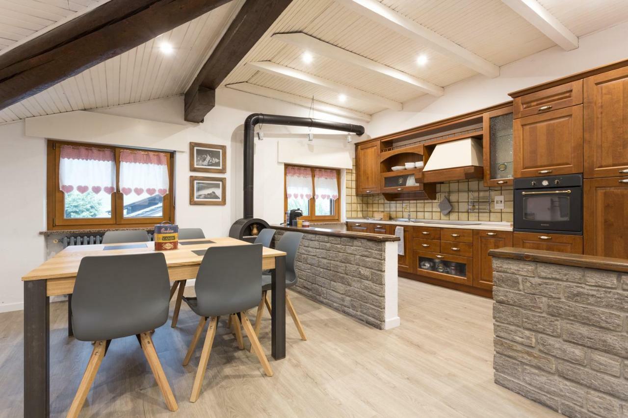 Lo Sherpa Holiday Home Αόστα Εξωτερικό φωτογραφία